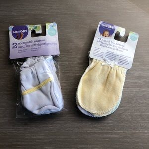 Babies R Us No Scratch Mittens